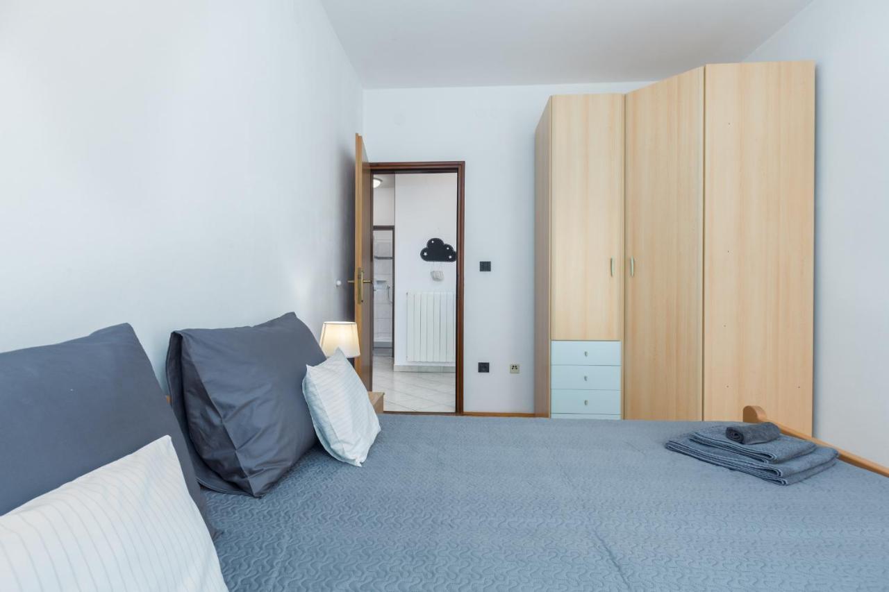 Apartments Emil Pula Luaran gambar